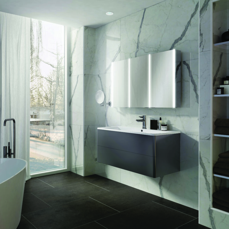 HV Bathrooms & Tiles