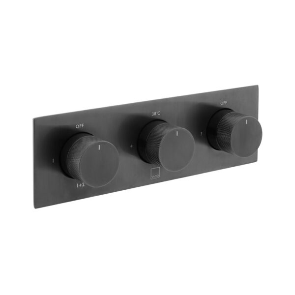 Knurled Accents 3 Head Shower Valve Brushed